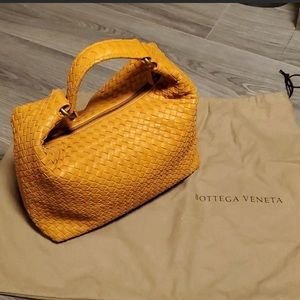 SOLD! EUC Authentic RARE Bottega Veneta Woven Sloane Hobo Bag